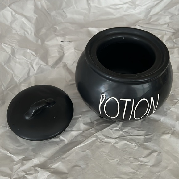 NWT Rae Dunn Small POTION Cauldron - Picture 2 of 4